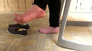 candid hidden feet fetish clips capture sexy soles up close