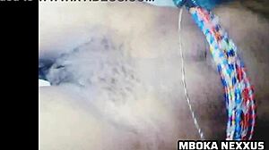 Je Masturbe Ma Chatte Poilue Devant Ta Caméra