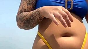 virgin boy falls for swollen pussy flashing at beach apartment
