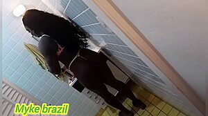 WOW, FERNANDA CHOCOLATE'S FAT BLACK ASS GETS ANAL SLAMMED FROM KITCHEN TO BEDROOM!