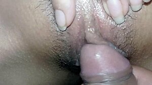 quieres ver como le como el coño a mi hijastra y me corro dentro? pov amateur!
