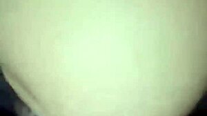 dude, i chatted up this hot indonesian milf in the afternoon and ended up banging her sweaty ass till she was drenched 😏