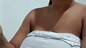 ugh i hate hubby shoving dick in while i'm doing my nails pregnant!