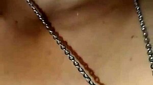 dude, i chatted up this hot indonesian milf in the afternoon and ended up banging her sweaty ass till she was drenched 😏