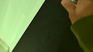 joven fitness babe get sloppy blowjob on huge cock after workout