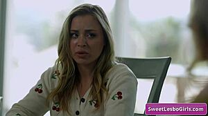 Blonde teen tempts her stacked stepmom Julia Ann into steamy kisses and licks