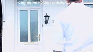 couple tours holefill real estate and gets super naughty 🍆😏