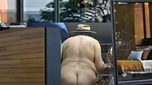 zea812's barefoot crossdressing retro homemade ass tease update