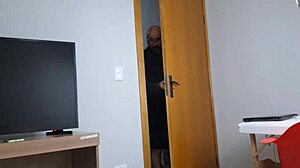 Unforgettable visit leaves stepdaughter creamy from daddy's cum on ass