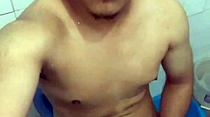 wanna watch this teen amateur masturbate to a massive cumshot?