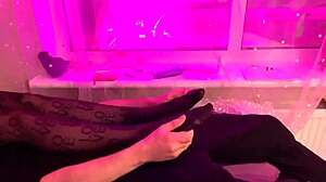 Crush Under Mistress Sofi's Full-Weight Nylon Pantyhose Facesitting While She Ignores Slave Completely!