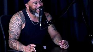 after vacation anxiety hit so she jumped on cam but freaked at his huge ass fetish and doll play - middy in sheer red