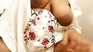 indian aunty's huge sexy boobs got you staring?!