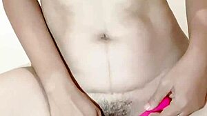 lonely young janda masturbates orgasms 3x