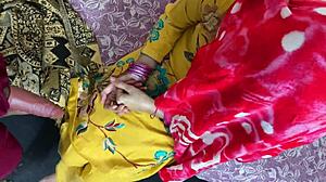 Desi bhabhi screams during villager fuck with Hindi audio