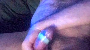 WATCH GAZZADOMM WANK THAT DADDY COCK HARD!!