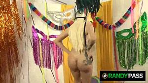 ever seen a latina trans pause carnival to stroke her cock so wildly?