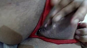 hey linda you latin fuck doll look so hot masturbating with that dildo!
