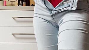 PETITE 18+ BLONDE TEASES STRIPTEASE DANCING IN TIGHT JEANS BEDROOM!