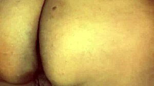 BBW spanks squirting pussy and sexy big ass