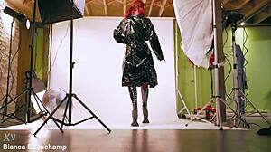 one trick pony struts in latex heels