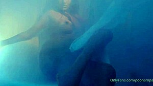 Poonam Pandey Fingers Pussy and Moans Loud!
