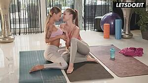 😘 yoga workout flips into steamy girl-on-girl threeway kissing fingering muff diving