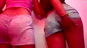 two venezuelan amateurs twerk their bare asses seductively