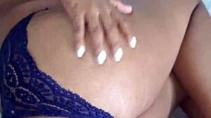her stepdaughter's huge ass looks perfect for some wide gaping anal spreading action