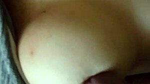 me n her masterbating til he cums on my tits💦