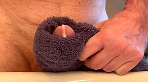 WATCH ME STROKE COCK TO MASSIVE CUMSHOT ORGASM CLOSE-UP!