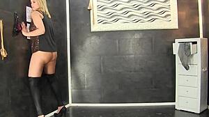 Classy Hottie Takes Messy Gloryhole Bukkake Facial in Heels