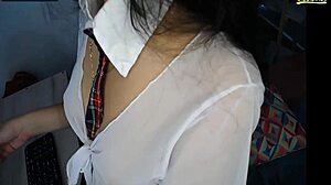 bold new latina cam teen mia lopez fucks hard