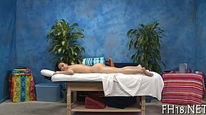 hey wanna feel this massage vibe 😏