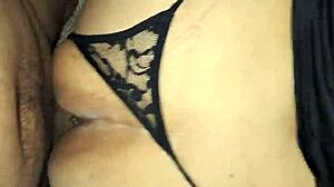 mi hijastro me ve en yoga y me folla como perra salvaje anal bareback!