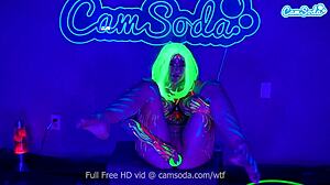 oh god jewelz blu's body paint glistens as she fucks dildo to shaking orgasm on cam