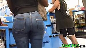 Wow! Peek this hidden cam BBW ass shaking in secret high-def glory!
