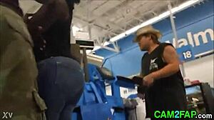 Wow! Peek this hidden cam BBW ass shaking in secret high-def glory!