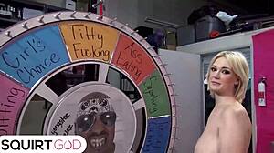 hey siri dahl's squirting pussy explodes all over porno dan's thrusting fingers!!