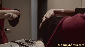 DYKE MILF STRAPONS FUCK HER STEPDATUGHTERS IN LESBIAN GROUP FRENZY!