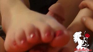 amateur milf richelle rose gives cum-covered footjob in pov