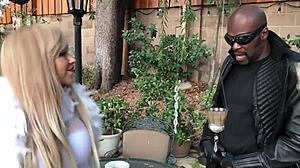 nick fury gets sloppy blowjob from sexy vampirella and emma frost cosplay