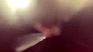 watch this curvy ebony squirt her pink pussy with toys 💦🍑
