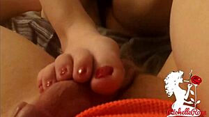 amateur milf richelle rose gives cum-covered footjob in pov