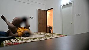 Indian Couple Fucks Teasing Muslim Maid Jamila
