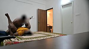 Indian Couple Fucks Teasing Muslim Maid Jamila