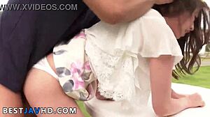 Horny Kana Miyaas gives uncensored Asian oral jobs outdoors