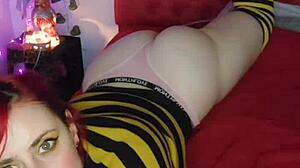 Hey foot freak come suck and worship my sexy Argentinian feet in leggings joi now