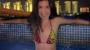 Pool girl sucks stranger to cum in hotel room in just 3 minutes