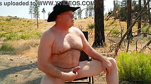 Naked Exhibitionist Simscristian05 Sits Walks Sheer Burn Streets Flashing All